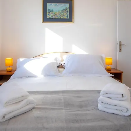 Family House - 50 M To The Beach! 펜션 Kožino